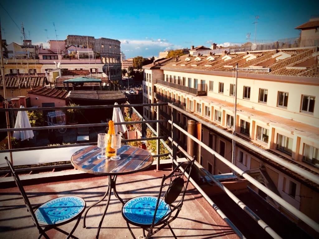 Attico Loft & Rooftop Colosseo Rom Eksteriør billede